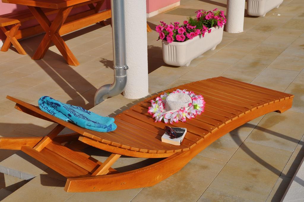 Apartmani Galeb Put Grande 25 Biograd Na Moru Exteriör bild